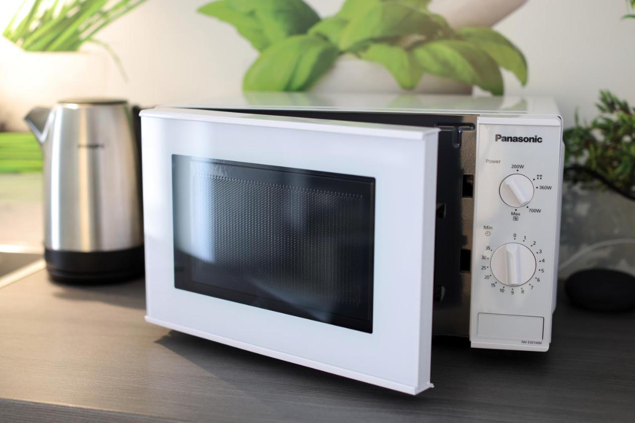 Modern Und Neu, Top Ausstattung Mit Kaffeevollautomat, 2X Netflix-Tv, Lueftungsanlage, Geschirrspueler Wallerfangen Exterior photo
